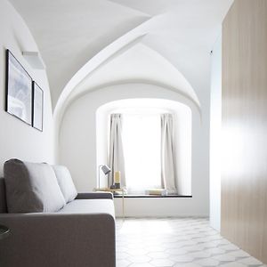 Genova Suite Art